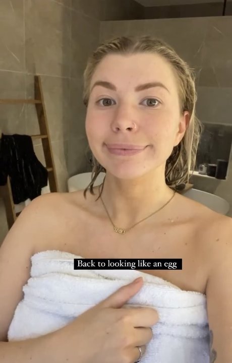 Photo nue de fuite OnlyFans de Olivia Buckland