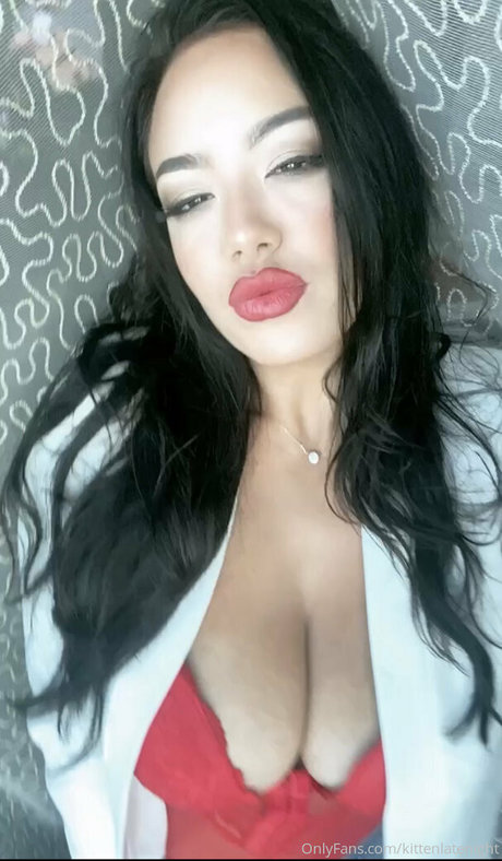 Photo nue de fuite OnlyFans de Kittenlatenight