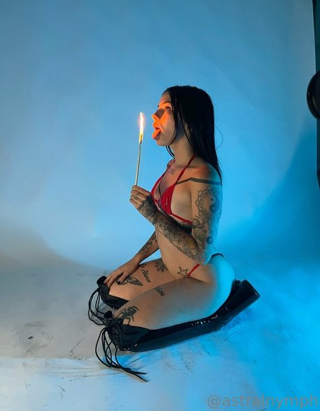 Photo nue de fuite OnlyFans de Lolaslands