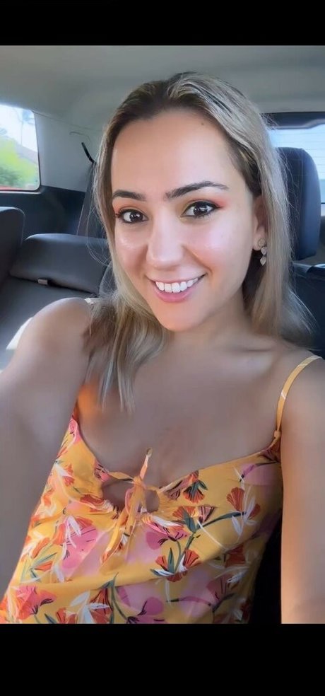 Photo nue de fuite OnlyFans de Selina Amini