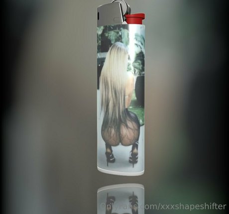 Photo nue de fuite OnlyFans de Xxxshapeshifter