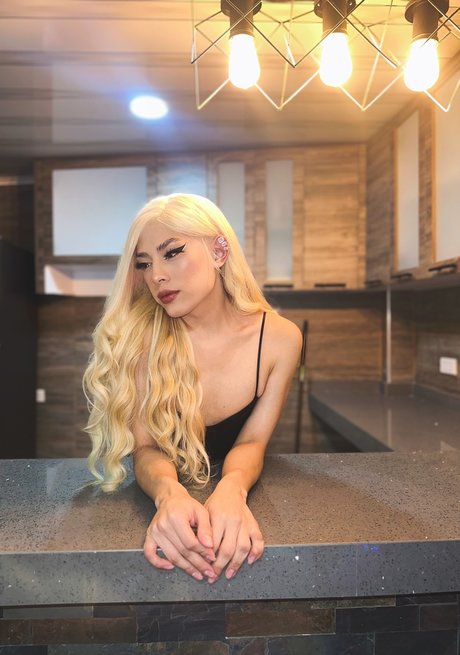 Photo nue de fuite OnlyFans de Saraydollts