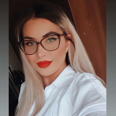 Photo nue de fuite OnlyFans de Elena