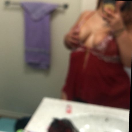 Photo nue de fuite OnlyFans de Sunny Smiles