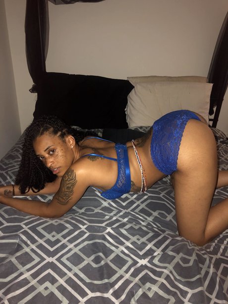Photo nue de fuite OnlyFans de Tender
