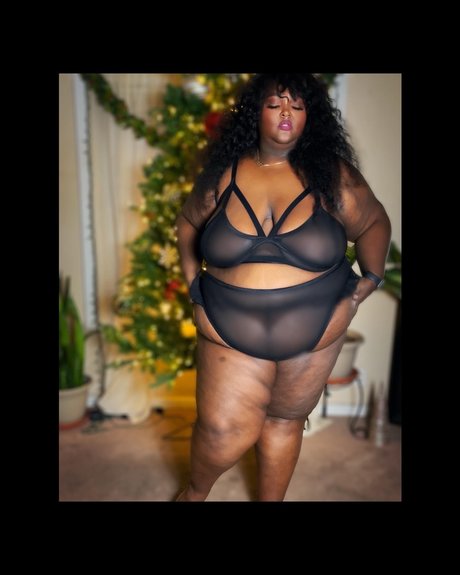 Photo nue de fuite OnlyFans de Saucye West