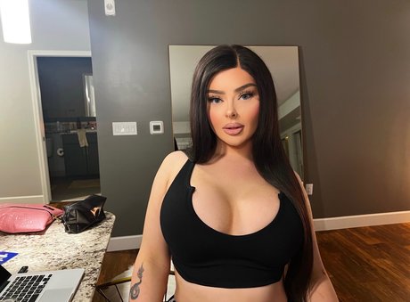 Photo nue de fuite OnlyFans de Sativa Shiesty