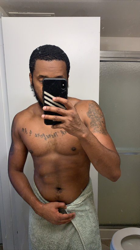 Photo nue de fuite OnlyFans de The Rulerxxx 