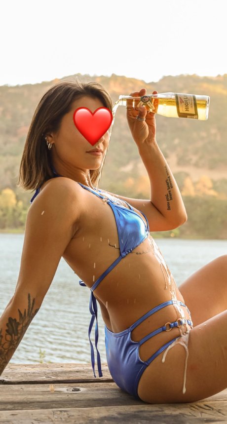 Photo nue de fuite OnlyFans de Kaelani