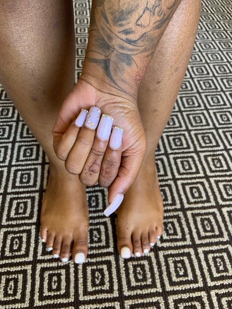 Photo nue de fuite OnlyFans de Cash Rules Everything Around Me 