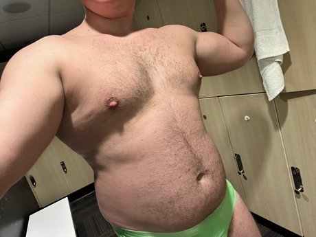Photo nue de fuite OnlyFans de Growing Thicker