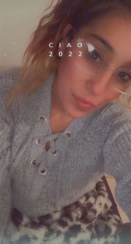 Photo nue de fuite OnlyFans de Suggatittz