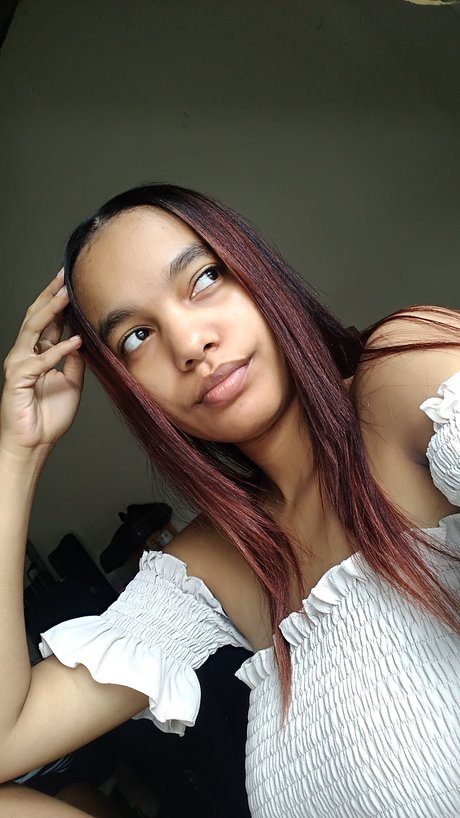 Photo nue de fuite OnlyFans de Yisela Escobar
