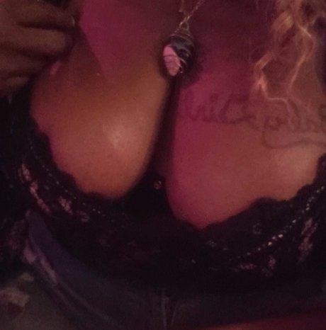 Photo nue de fuite OnlyFans de Quit Being Friendly To Phuck Boys