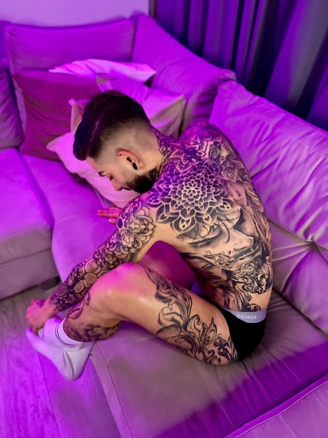 Photo nue de fuite OnlyFans de Dante Bracci