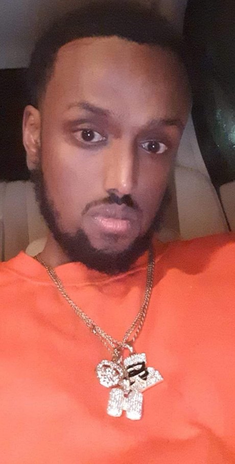 Photo nue de fuite OnlyFans de Saucy Somali