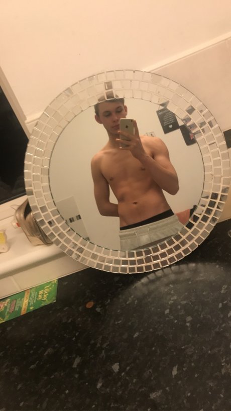 Photo nue de fuite OnlyFans de Harvey 