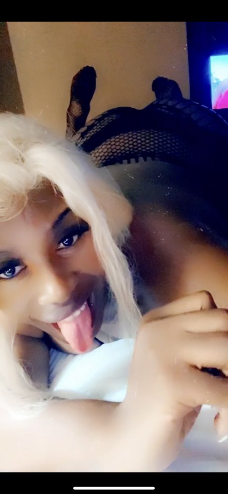 Photo nue de fuite OnlyFans de Juicylips