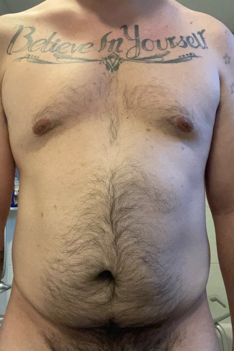 Photo nue de fuite OnlyFans de Michael Scott