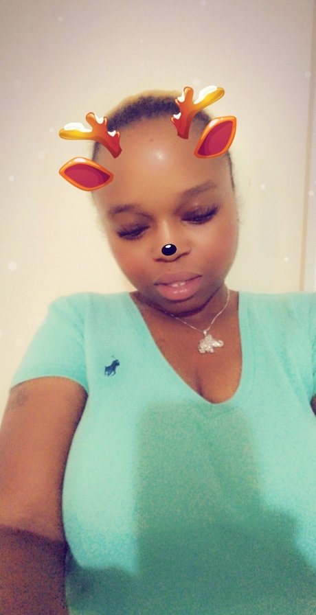 Photo nue de fuite OnlyFans de Slippieswetdreams