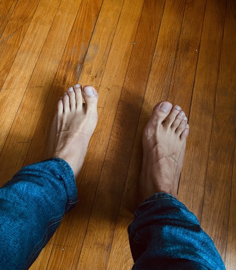 Photo nue de fuite OnlyFans de Papisfeet