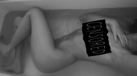 Photo nue de fuite OnlyFans de Asia