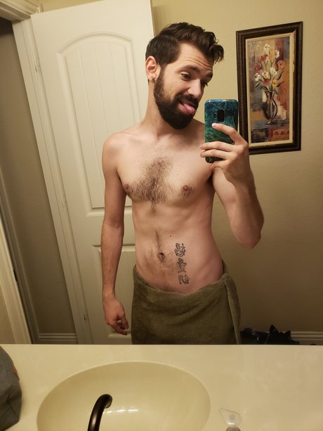 Photo nue de fuite OnlyFans de Bradley Otter 