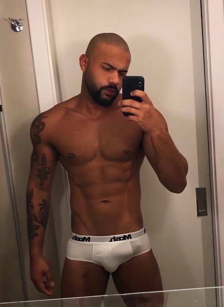 Photo nue de fuite OnlyFans de Malvado