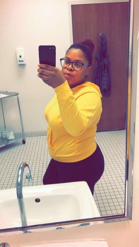 Photo nue de fuite OnlyFans de London Brown