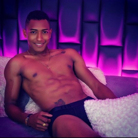 Photo nue de fuite OnlyFans de Fernando0325