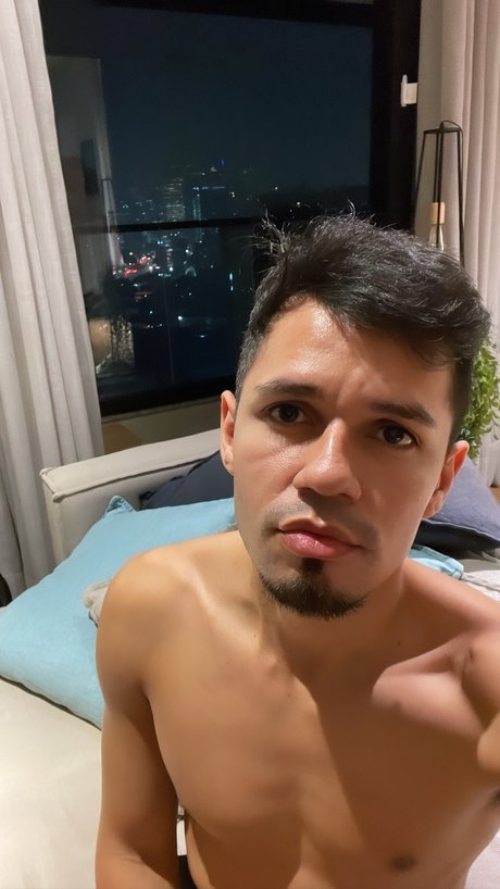 Photo nue de fuite OnlyFans de Meshed Up Life