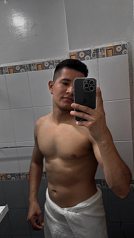 Photo nue de fuite OnlyFans de Jorge Mendoza