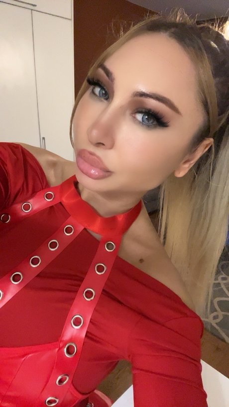 Dreamgirl
