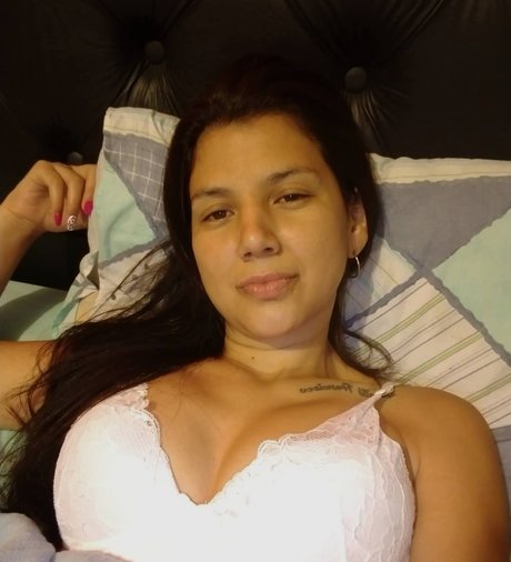 Photo nue de fuite OnlyFans de Isabella