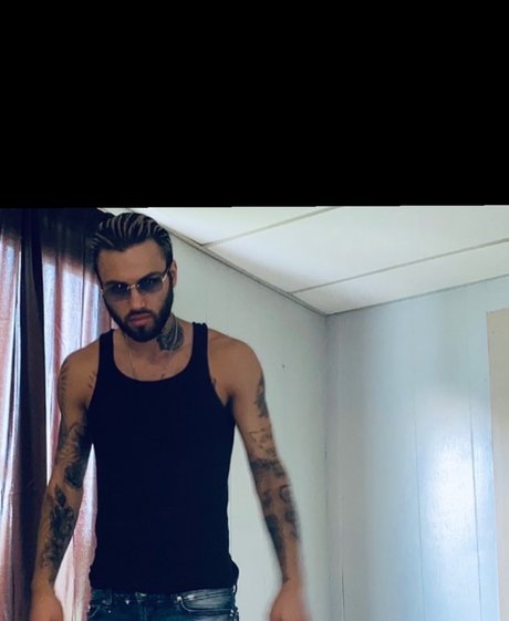 Photo nue de fuite OnlyFans de Italian Fyp