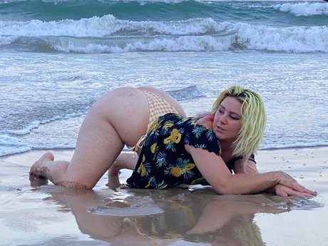 Photo nue de fuite OnlyFans de Maskedkittenxoxo