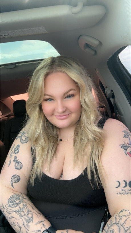 Photo nue de fuite OnlyFans de Hothoneybunz