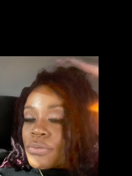 Photo nue de fuite OnlyFans de Hunny Bunnzy