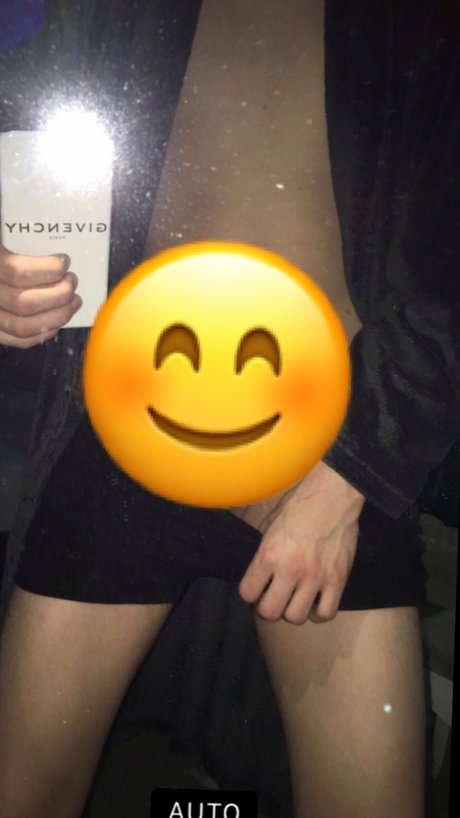 Photo nue de fuite OnlyFans de Fooooxy