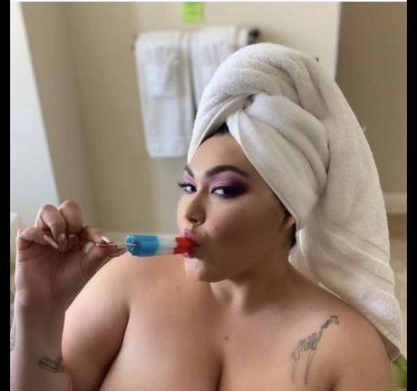 Photo nue de fuite OnlyFans de Pettyshowtime