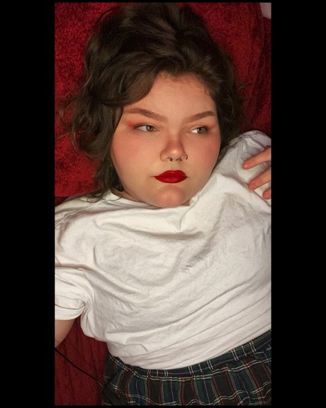Photo nue de fuite OnlyFans de Dora