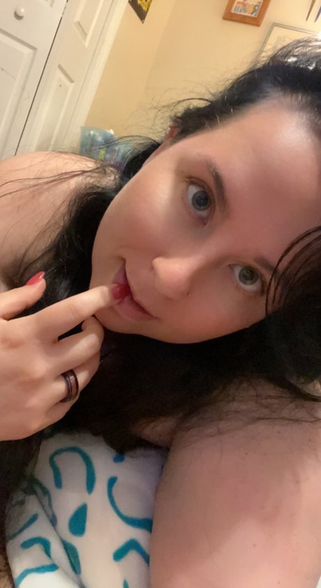 Photo nue de fuite OnlyFans de Kitty White
