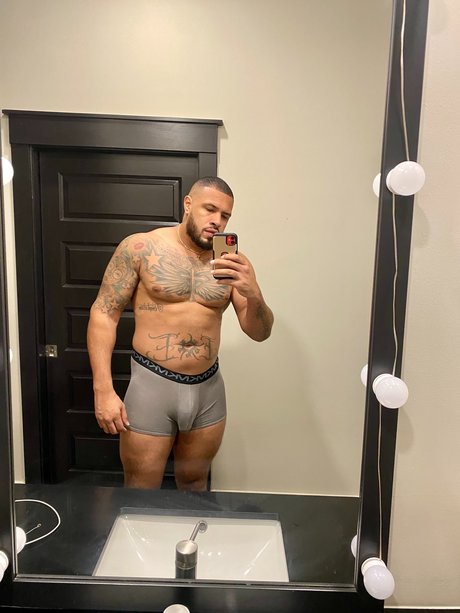 Photo nue de fuite OnlyFans de Temptation704