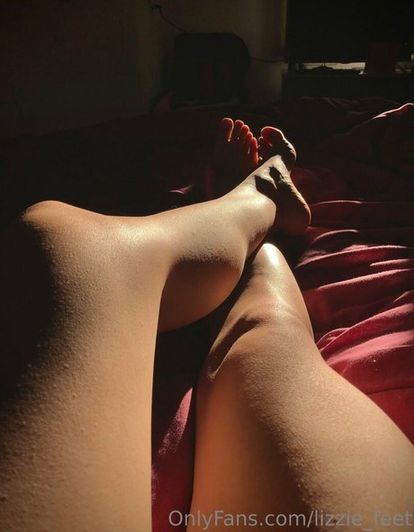 Photo nue de fuite OnlyFans de Lizziefeet