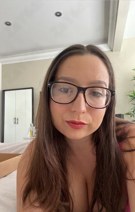 Photo nue de fuite OnlyFans de Kirsty Wells