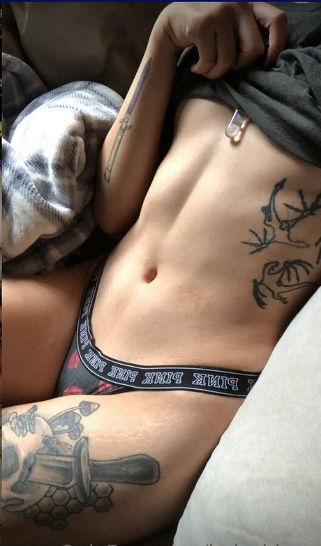 Photo nue de fuite OnlyFans de Babyblaze
