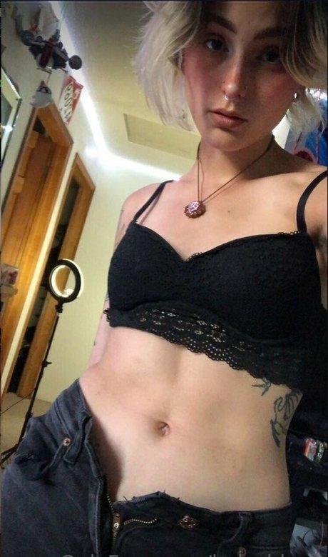 Photo nue de fuite OnlyFans de Babyblaze