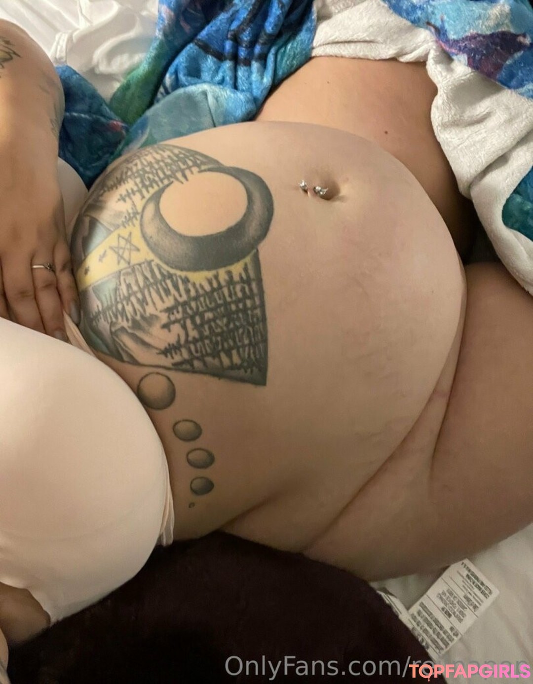 Photo nue de fuite OnlyFans de Reiinapop #1252
