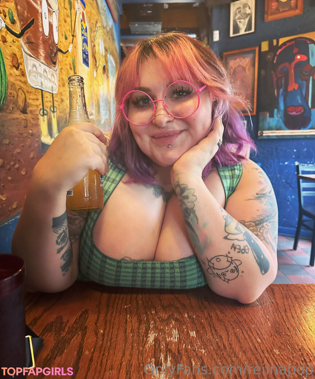 Photo nue de fuite OnlyFans de Reiinapop #1556