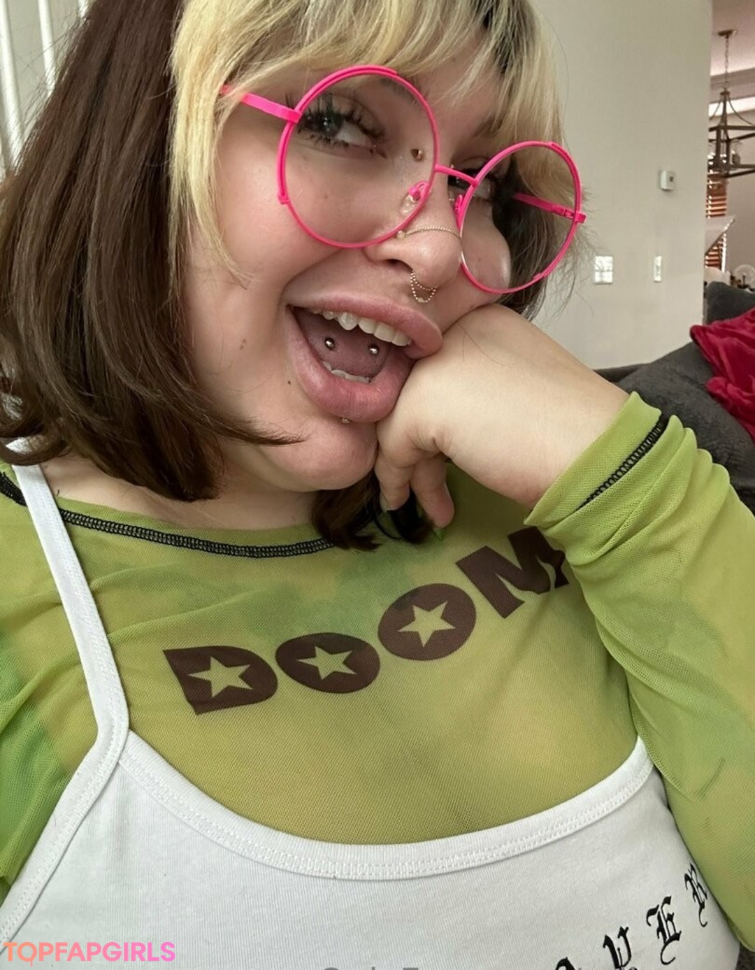 Photo nue de fuite OnlyFans de Reiinapop #1584